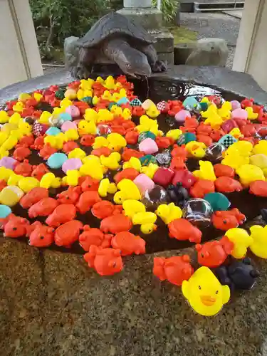 杉杜白髭神社の手水舎