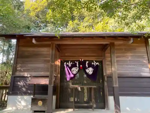 忍　諏訪神社・東照宮　の末社