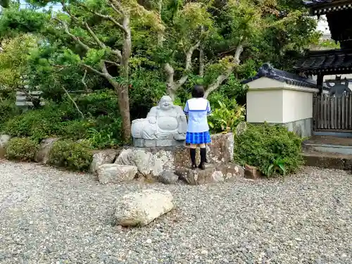 大寳寺（大宝寺）の像