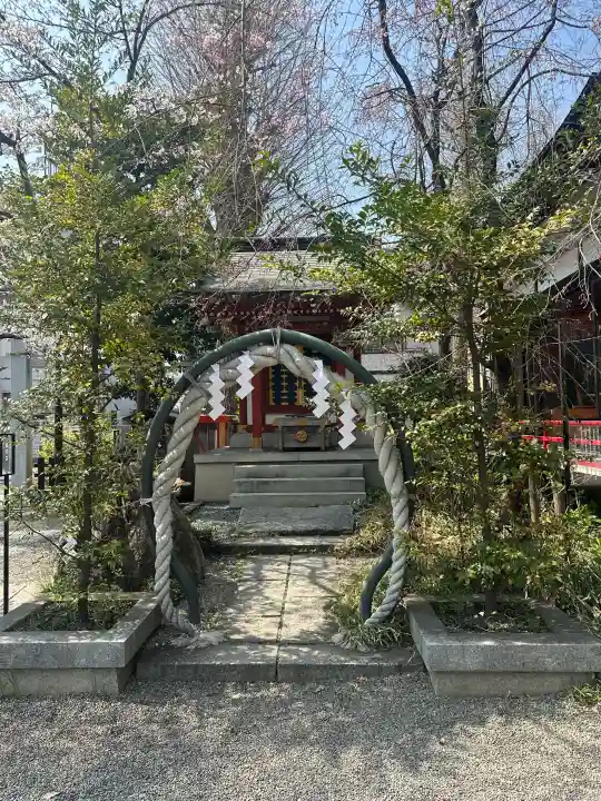 田無神社の{uncategorized: "未分類", other: "その他", undefined: "問題あり", building: "その他建物", grave: "お墓", sacred_gate: "鳥居", guardian: "狛犬", statue: "像", buddha: "仏像", history: "歴史", nature: "自然", garden: "庭園", animal: "動物", pagoda: "塔", temizu: "手水舎", mountain_gate: "山門・神門", sanctuary: "本殿・本堂", subordinate: "末社・摂社", art: "芸術", scenery: "景色", jizo: "地蔵", ema: "絵馬", goshuin: "御朱印", omikuji: "おみくじ", items: "授与品その他", amulet: "お守り", goshuincho: "御朱印帳", eats: "食事", festival: "お祭り", votive_dance: "神楽", shichigosan: "七五三参", wedding: "結婚式", experience: "体験その他", initially: "初詣", around: "周辺", anti_infection: "感染症対策"}