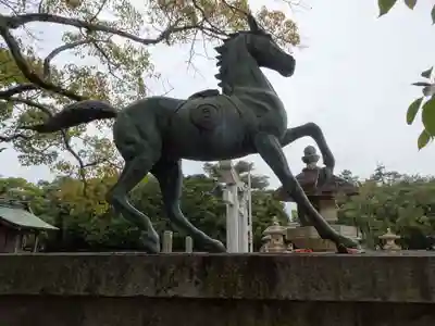 白鳥神社の狛犬