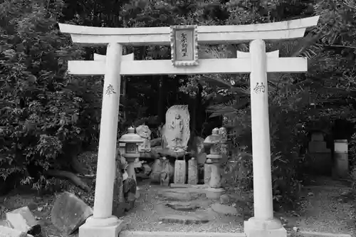 聖神社の鳥居