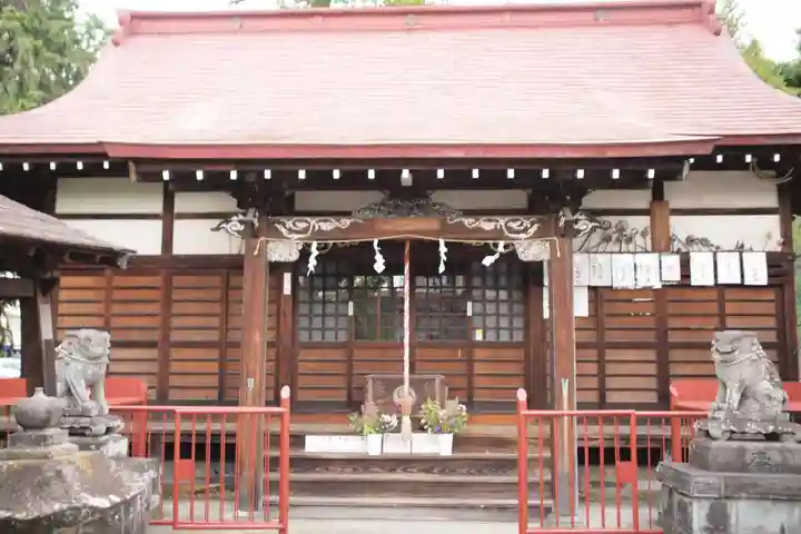 八幡神社の本殿・本堂