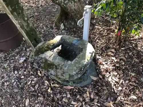 倭大国魂神社の手水