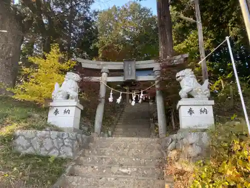 若宮八幡神社の鳥居