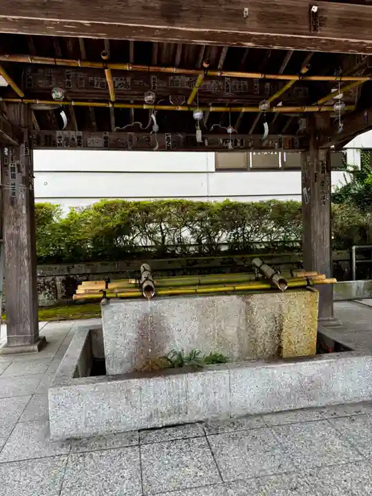 宮城縣護國神社の手水舎