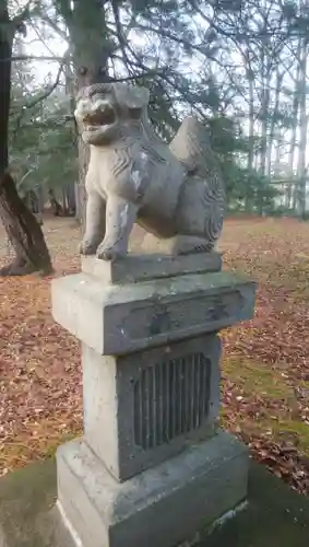 音更神社の狛犬