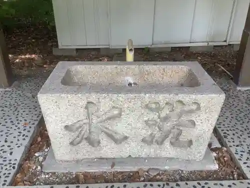 神明社（西堀江神明社）の手水舎