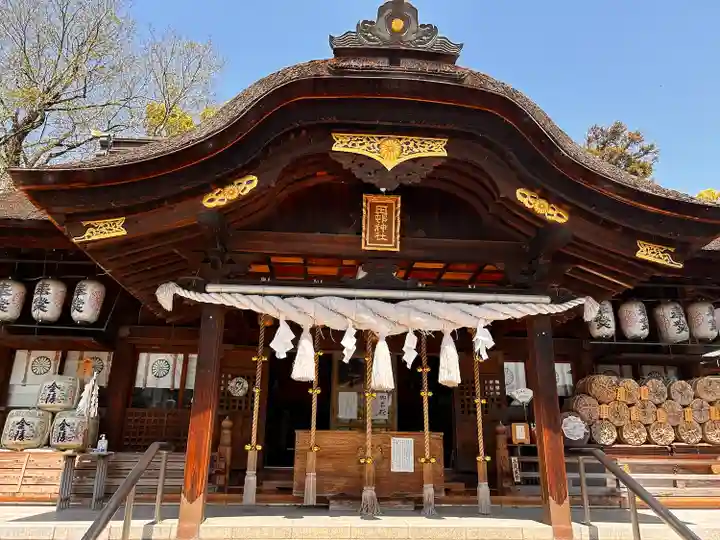 田村神社の本殿・本堂