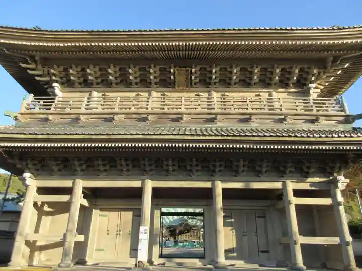 光明寺の山門・神門