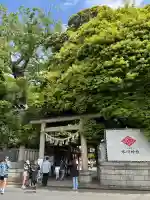 川越氷川神社の{uncategorized: "未分類", other: "その他", undefined: "問題あり", building: "その他建物", grave: "お墓", sacred_gate: "鳥居", guardian: "狛犬", statue: "像", buddha: "仏像", history: "歴史", nature: "自然", garden: "庭園", animal: "動物", pagoda: "塔", temizu: "手水舎", mountain_gate: "山門・神門", sanctuary: "本殿・本堂", subordinate: "末社・摂社", art: "芸術", scenery: "景色", jizo: "地蔵", ema: "絵馬", goshuin: "御朱印", omikuji: "おみくじ", items: "授与品その他", amulet: "お守り", goshuincho: "御朱印帳", eats: "食事", festival: "お祭り", votive_dance: "神楽", shichigosan: "七五三参", wedding: "結婚式", experience: "体験その他", initially: "初詣", around: "周辺", anti_infection: "感染症対策"}