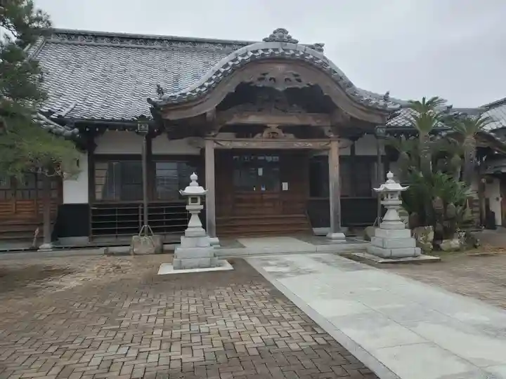 向善寺の本殿・本堂