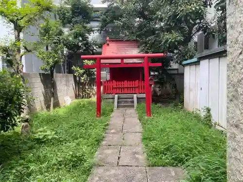 東関森稲荷社の鳥居