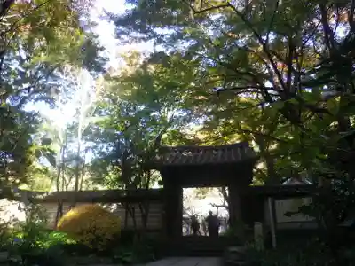 瑞泉寺の山門・神門