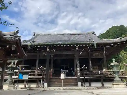 善峯寺の本殿・本堂
