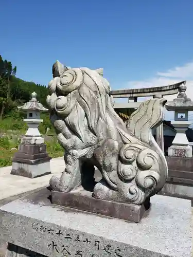 八幡神社の狛犬