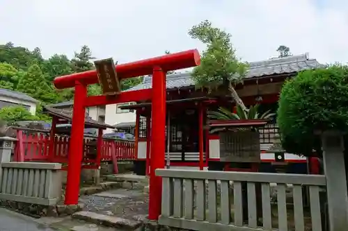 粟島神社の鳥居