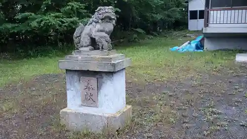 釧路神社の狛犬