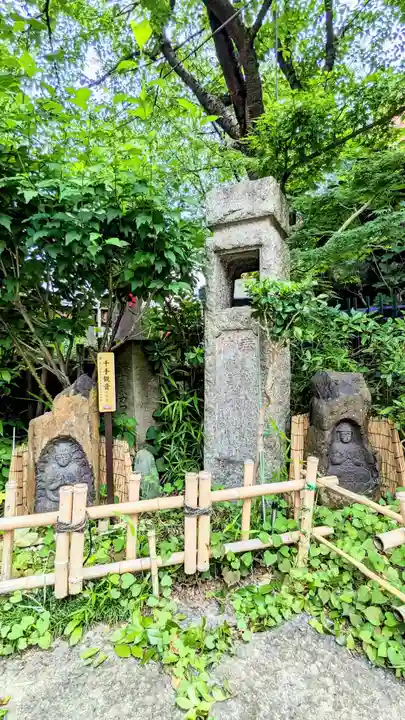 吉原弁財天本宮(吉原神社奥宮)の仏像