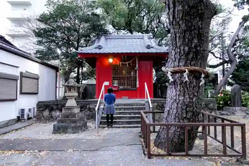 辨天神社の本殿