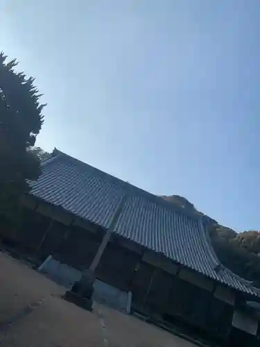 極楽寺の本殿