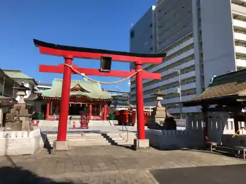 東京羽田 穴守稲荷神社の{uncategorized: "未分類", other: "その他", undefined: "問題あり", building: "その他建物", grave: "お墓", sacred_gate: "鳥居", guardian: "狛犬", statue: "像", buddha: "仏像", history: "歴史", nature: "自然", garden: "庭園", animal: "動物", pagoda: "塔", temizu: "手水舎", mountain_gate: "山門・神門", sanctuary: "本殿・本堂", subordinate: "末社・摂社", art: "芸術", scenery: "景色", jizo: "地蔵", ema: "絵馬", goshuin: "御朱印", omikuji: "おみくじ", items: "授与品その他", amulet: "お守り", goshuincho: "御朱印帳", eats: "食事", festival: "お祭り", votive_dance: "神楽", shichigosan: "七五三参", wedding: "結婚式", experience: "体験その他", initially: "初詣", around: "周辺", anti_infection: "感染症対策"}