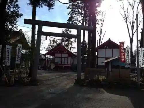 諏訪八幡神社の鳥居