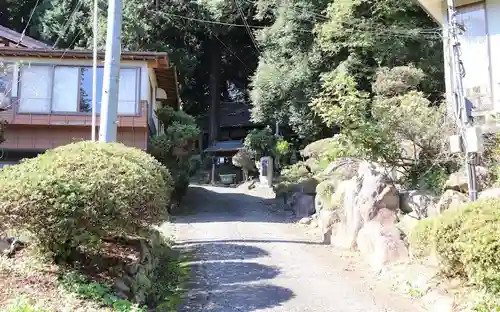 八幡神社の建物その他