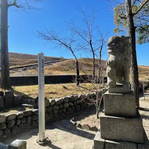 高牟神社（瀬古）の狛犬