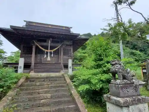 御霊小松神社の本殿・本堂