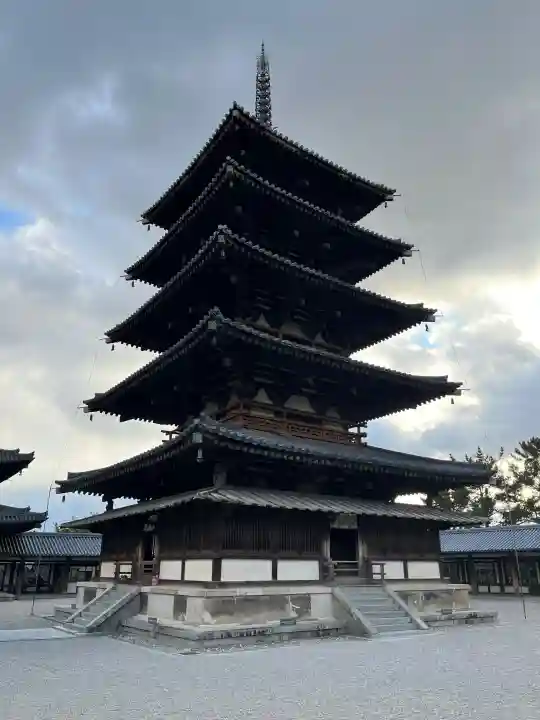 法隆寺の{uncategorized: "未分類", other: "その他", undefined: "問題あり", building: "その他建物", grave: "お墓", sacred_gate: "鳥居", guardian: "狛犬", statue: "像", buddha: "仏像", history: "歴史", nature: "自然", garden: "庭園", animal: "動物", pagoda: "塔", temizu: "手水舎", mountain_gate: "山門・神門", sanctuary: "本殿・本堂", subordinate: "末社・摂社", art: "芸術", scenery: "景色", jizo: "地蔵", ema: "絵馬", goshuin: "御朱印", omikuji: "おみくじ", items: "授与品その他", amulet: "お守り", goshuincho: "御朱印帳", eats: "食事", festival: "お祭り", votive_dance: "神楽", shichigosan: "七五三参", wedding: "結婚式", experience: "体験その他", initially: "初詣", around: "周辺", anti_infection: "感染症対策"}