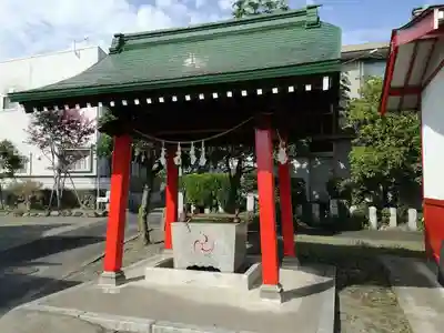 雷電神社の手水舎