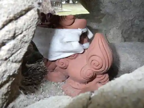 小鴨神社の狛犬