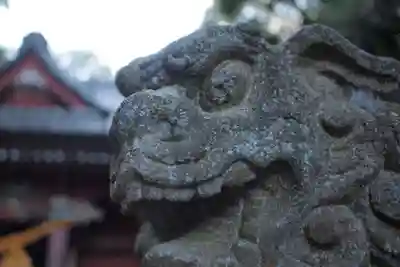 中氷川神社の狛犬