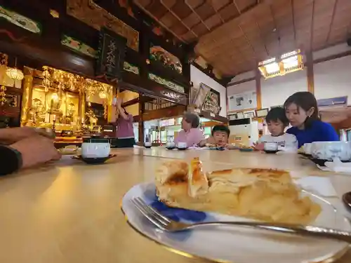 長徳寺の本殿・本堂