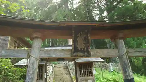 八龍神社の鳥居