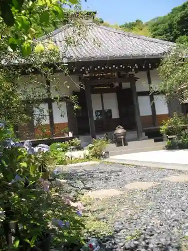 光則寺の本殿・本堂