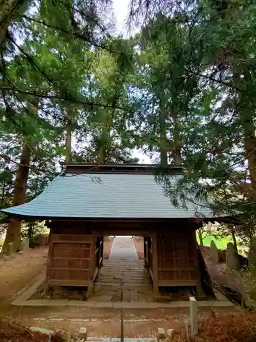 堂山王子神社の山門・神門