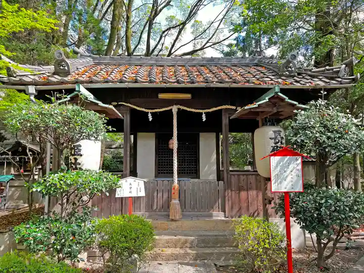 射楯兵主神社の末社・摂社