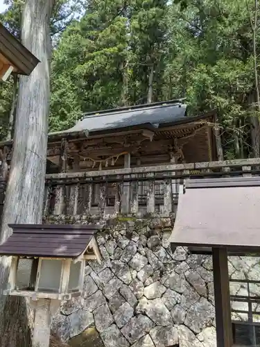 高賀神社の本殿・本堂