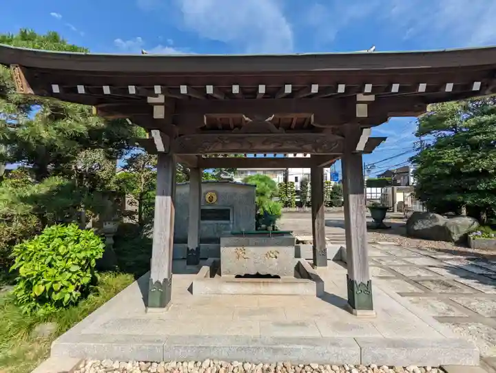 正満寺の手水舎