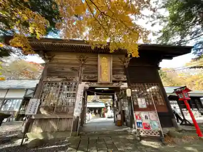 碓氷峠熊野神社の山門・神門