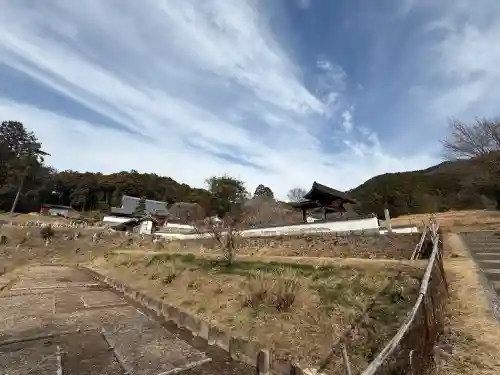 高月院の{uncategorized: "未分類", other: "その他", undefined: "問題あり", building: "その他建物", grave: "お墓", sacred_gate: "鳥居", guardian: "狛犬", statue: "像", buddha: "仏像", history: "歴史", nature: "自然", garden: "庭園", animal: "動物", pagoda: "塔", temizu: "手水舎", mountain_gate: "山門・神門", sanctuary: "本殿・本堂", subordinate: "末社・摂社", art: "芸術", scenery: "景色", jizo: "地蔵", ema: "絵馬", goshuin: "御朱印", omikuji: "おみくじ", items: "授与品その他", amulet: "お守り", goshuincho: "御朱印帳", eats: "食事", festival: "お祭り", votive_dance: "神楽", shichigosan: "七五三参", wedding: "結婚式", experience: "体験その他", initially: "初詣", around: "周辺", anti_infection: "感染症対策"}