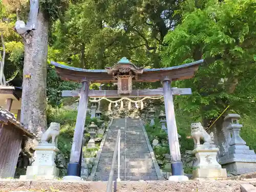 大護神社の鳥居