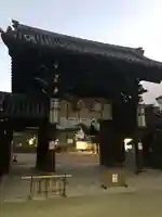 大阪天満宮の山門・神門