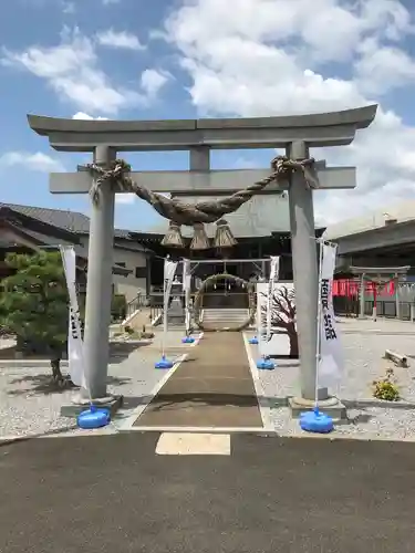 眞中神社の鳥居