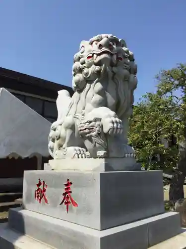 荘内神社の狛犬