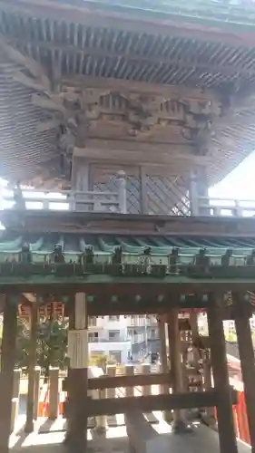 甲宗八幡宮の山門