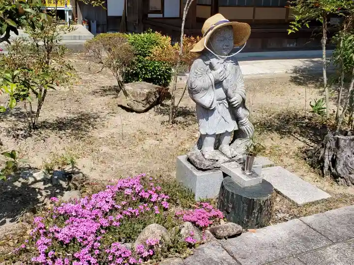 太福寺の像