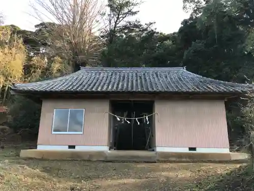 諏訪神社の山門